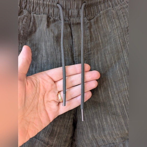 Athleta Women's Mid Rise Shorts Green 100% Linen Drawstring Medium Beach Summer - Picture 4 of 11